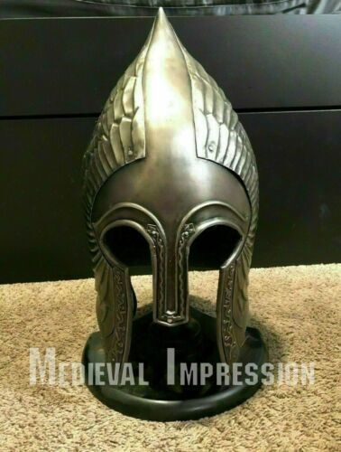 Medieval guard fountain - ,