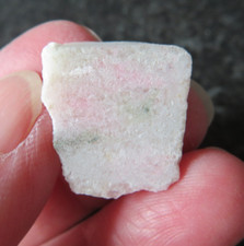 ULTRA  RARE TUGTUPITE (3.4 grams / 19 mm) NATURAL PIECE  (F10) GREENLAND