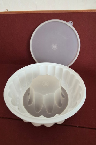 Vintage tupperware jelly - vintage,