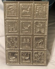 HOUSE ON THE HILL WOOD & METAL