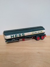 Vintage 1977 Hess Toy Truck