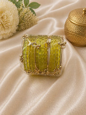 KASHMIRI TRENDING GLASS