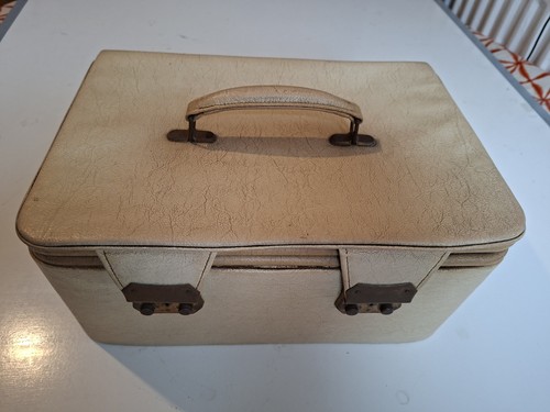 Vintage 1960 vanity case - vintage,