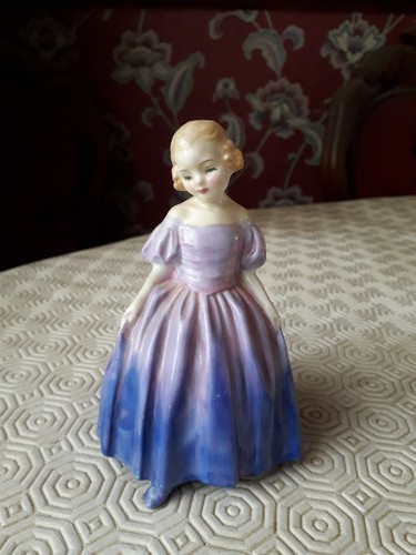 Royal doulton vintage - royal,