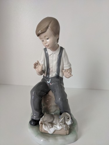 Lladru00f3 nao figurine - lladru00f3,