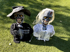 Bride & Groom Flashing Eyes