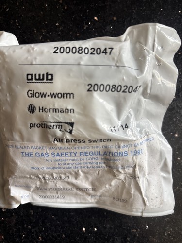 Glow worm 2000802047 - glow,
