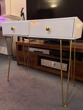 Dressing table & Chair. Hairpin legs with 2 drawers for makeup, jewellery etc.