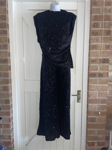 Black sequin piece outfit - 2,