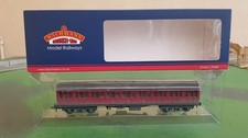 Bachmann 34-703 BR Mk1 Suburban Composite Coach E41010 Crimson, Weathered, boxed