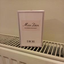 DIOR Miss Dior Blooming