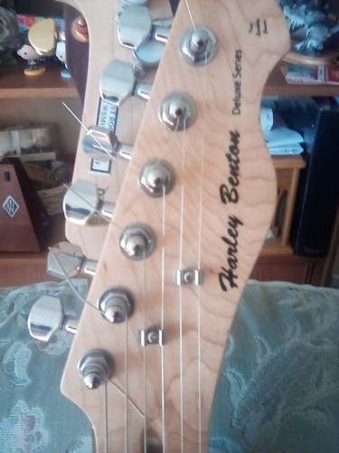 Guitar harley benton - guitar, benton.