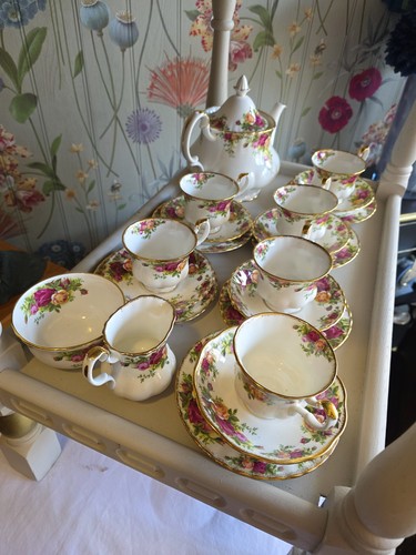 Royal albert county roses - royal,
