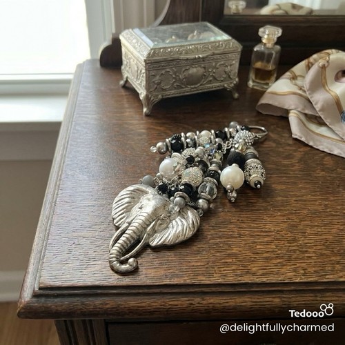 Silver elephant purse charm - silver,