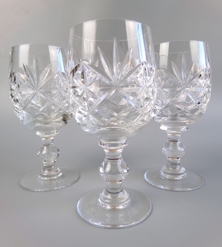 Cut crystal wine glasses 3 - crystal, x