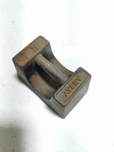 Avery 7lb cast - iron, weight