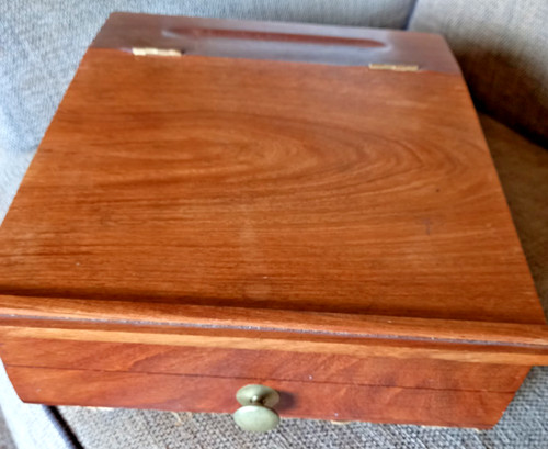 Antique style wooden - antique-style,