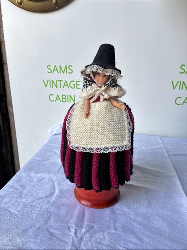 Vintage kitsch knitted welsh - vintage,