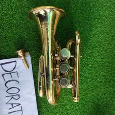 Antique Design Solid Gold