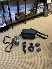 JVC GR-D70EK Mini DV Camcorder