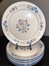 International Tableworks Small