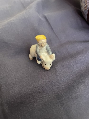 Rare wade whimsies lucky - wade,