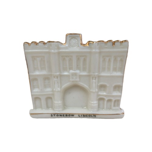 Arcadian crested china model - crested,