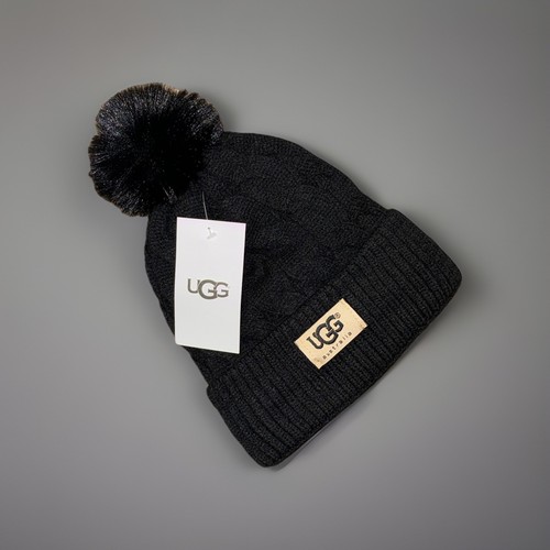 Ugg cable knit pom - cable, beanie