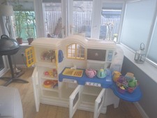 Vinted little tikes kitchen