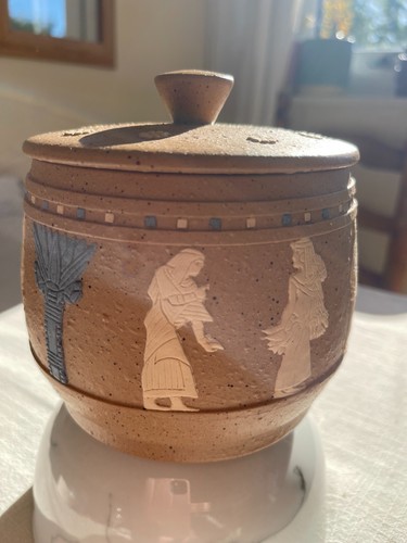 Royal doulton tobacco jar - tobacco, with
