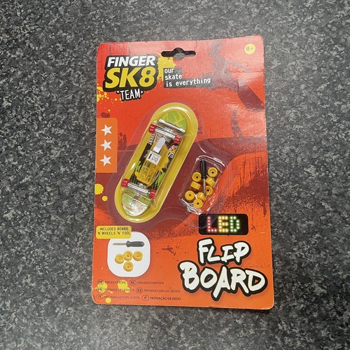 Wooden mini fingerboard finger - fingerboard,