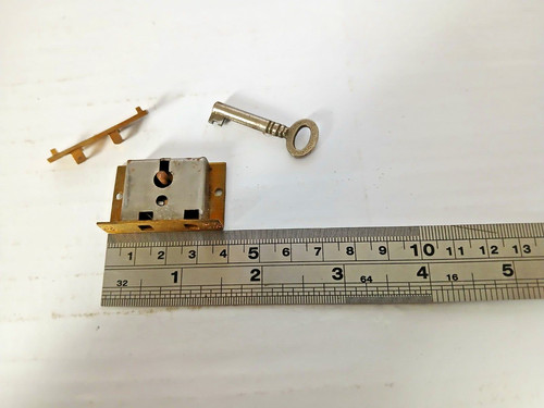 Box lock brass key - box, 1