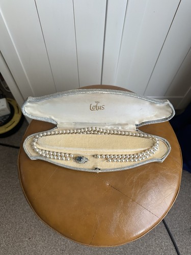 Lotus vintage simulated - simulated, pearl