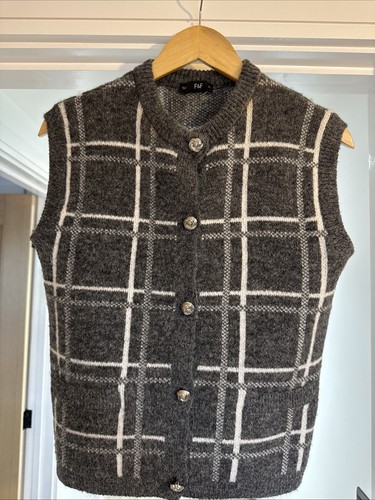 Grey waistcoat jumper - waistcoat,