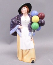 Vtg 1983 ROYAL DOULTON HN 2935 'Balloon Lady' Porcelain Figure 20cm - A25