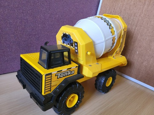 Tonka large diecast - tonka,