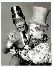 1961 Press Photo Entertainer