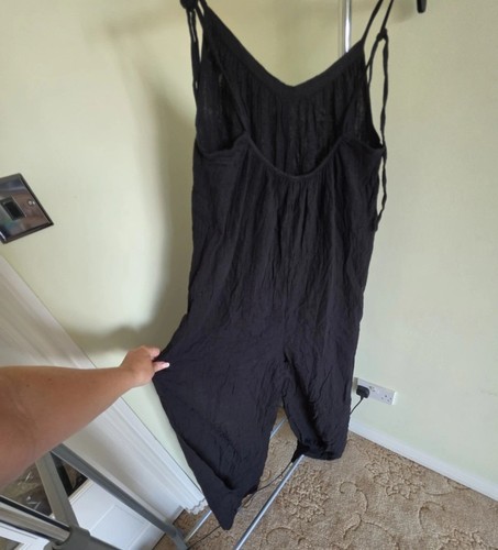 Boohoo black neck strappy - black, v-neck