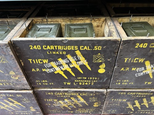 Ww2 cal wooden ammo box - us,