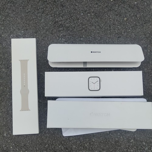 Apple watch empty - empty, box