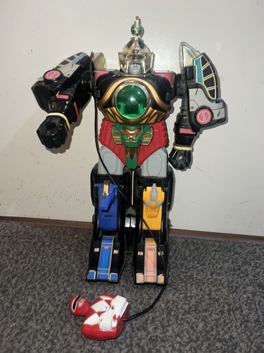 Mighty morphin power rangers - mighty,
