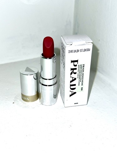 Prada monochrome red r28 - red,