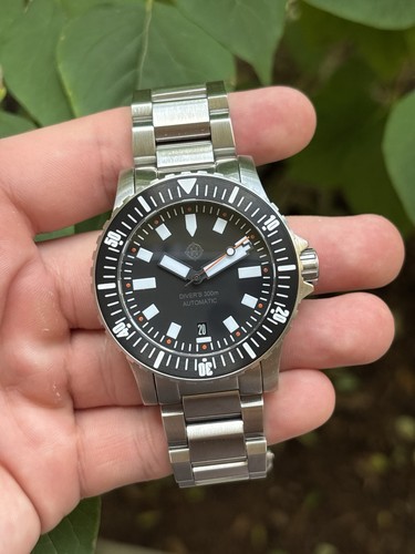 Helm vanuatu automatic - vanuatu, diver