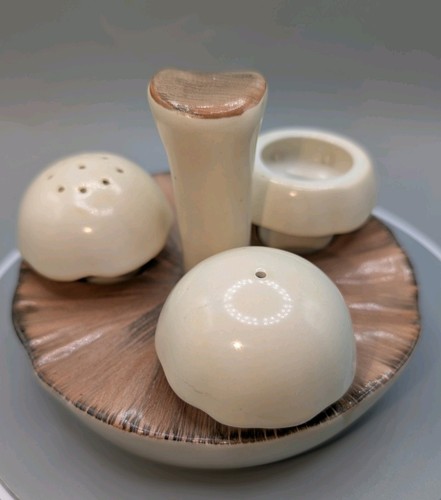 Vintage carlton ware mushroom - ware,