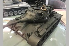 Tamiya 37028 West German Tank