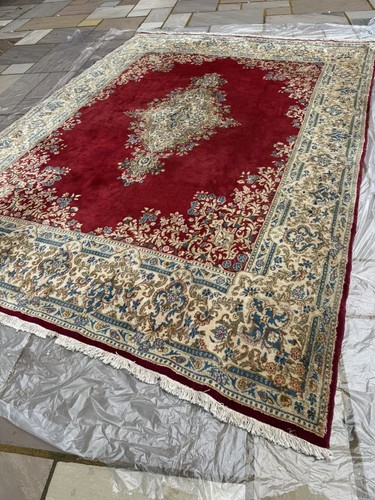100 wool rug hand knotted - wool,