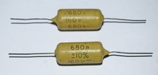 2 PIECES 680nF 10% 160v