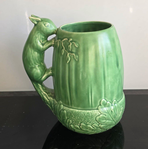 Sylvac green glossy ceramic - green,