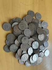 150 Assort old large 5p coins