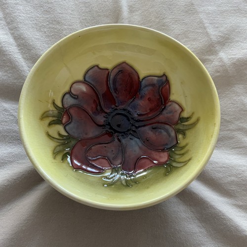 Moorcroft vintage anemone - vintage,
